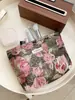 Bolsa de Cosméticos Bordada con Flores de Gran Capacidad Floral Bolsa de Almacenamiento para Cuidado de la Piel Portátil Bolsa de Lavado para Salir Bolsa Interior para Viaje