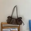 Bolso de axila vintage de alta gama para mujer, nuevo y moderno bolso de hombro de nicho de lujo ligero para el verano, para el trabajo y los desplazamientos