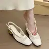 Zapatos de Salón Pequeños Exquisitos Retro de Tacón Alto Verano Estilo Francés Pequeña Coco Tejidos Calados Cuadrados Punta de Red Tacón Grueso Sandalias de Punta Cerrada