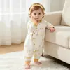 Macacão de algodão puro para recém-nascido, roupas de abertura lateral sem ossos para bebê, macacão de manga longa classe A para primavera e outono, pijama, roupas de engatinhar