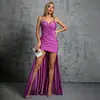 Vestido Sexy Tendência Estilo Influenciador com Decote em V e Fenda Lateral para Festa de Aniversário Feminina Vestido Sexy de Festa