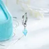 Brilho Prismático: Design de Nicho Pingente em Forma de Pipa com Zircônia Argolas de Liga de Titânio Joias para Piercing Henson