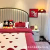 Cama tapizada de tela retro de lujo ligero cama doble de dopamina estilo creativo crema cama doble de tela Mozambique 1.5m