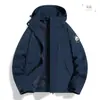 Jaqueta Funcional Outdoor Estilo Luotuo para Mulheres, Jaqueta de Plumas Três em Um, Jaqueta de Montanhismo à Prova de Vento e Impermeável para Outono e Inverno para Homens