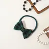 Accesorios para el cabello de mariposa a cuadros para bebé más vendidos en Europa y América, Accesorios para el cabello de tela con ambiente navideño para bebé, Diadema elástica de terciopelo
