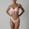 SK*M mesmo estilo CONJUNTO DE SUTIÃ DE RENDA COM ARO E BOJO, um conjunto de lingerie de renda com aro e bojo, para mulheres