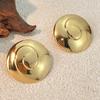 Pendientes geométricos lisos de acero inoxidable en oro de 18 quilates para mujer, con diseño transfronterizo europeo y americano, con inserciones rojas y pendientes redondos de acero de titanio.