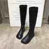 Botas Longas Femininas Redondas Estilo Coreano First Encounter Season, coleção outono/inverno 2026, marrom, versátil, de salto baixo, emagrecedoras, botas skinny, botas altas