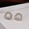 Pendientes de Mariposa Colorida Diseño Geométrico Simple Coreano Pendientes de Girasol Redondos Lindos para Mujeres Transfronterizos
