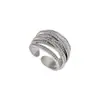 Anillo de Zirconia Multicapa Exquisito de Lujo Ligero Versátil Anillo de Dedo Simple de Estilo Neutro Nicho de Gama Alta Producto Nuevo Pulsera