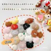 Ropa, Bolsas, Bufandas Decorativas, Calcetines, Accesorios y Materiales de Muñecos de Peluche Lindos de Dibujos Animados de Alta Calidad Que No Sean Broches