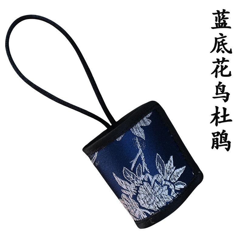 蓝底花鸟杜鹃.jpg