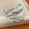 Pulseira de gota d'água retorcida com abertura, estilo europeu e americano, única e fashion, pulseira exagerada, luxo leve, nicho, joias de alta qualidade