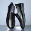 2026 Nuevo Estilo Zapatos de Cuero Suave con Suela Blanda para Hombre, Zapatos de Vestir Casuales de Negocios para Hombre, Zapatos Negros para el Trabajo, Regalo para Papá, Zapatos de Hombre