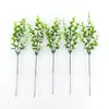 Hoja de Eucalipto Artificial Rama Única 5 Horquillas Plástico Follaje Falso Arreglo Floral para el Hogar Césped Decorativo Fondo de Boda Decoración de Pared Vegetal