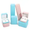 Suministro Directo Transfronterizo de Cajas de Joyería de Cuero PU de Alta Gama con Esquinas Redondeadas y Tacto Premium para Guardar Collares, Pulseras y Anillos, Disponibles para Venta al por Mayor