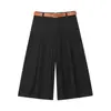 Conjunto Casual Femenino Transfronterizo: Chaleco recto de bloques de color + Pantalones cortos tipo bermuda largos plisados con cinturón