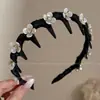 Diadema retro de alta gama color marrón Maillard 2026 para mujer, adecuada para el uso diario, para recoger el cabello suelto y crear un look de corona alta.
