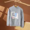 2024 Nuevo Invierno Cuello Medio de Tortuga Camisa Base Engrosada para Mujer Otoño e Invierno Interior Suéter Jacquard Elefante Top