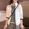 Casaco com capuz feminino para primavera, outono e inverno 2026, novo estilo para mulheres petites, trench coat casual, top da moda popular deste ano