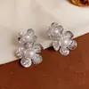 Pendientes de Plata de Ley S925 Moda Simple Metal Perla Pétalo Elegantes Accesibles Lujo Versátiles Pendientes de Gama Alta Joyería para Orejas
