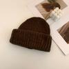 Gorro de lana negro con letras para mujer, gorro de punto cálido de invierno, protección para las orejas, gorro frío, estilo coreano, combina con todo, moderno.