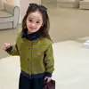 Cárdigan de punto retro a rayas de bloques de color para niños Maiyoyo, chaqueta suéter casual para niñas pequeñas