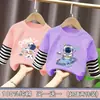 Camiseta de manga larga a rayas de algodón puro para niño, estilo dos piezas falsas, ropa de otoño, nuevo modelo primavera y otoño 2026, camiseta básica para niño pequeño