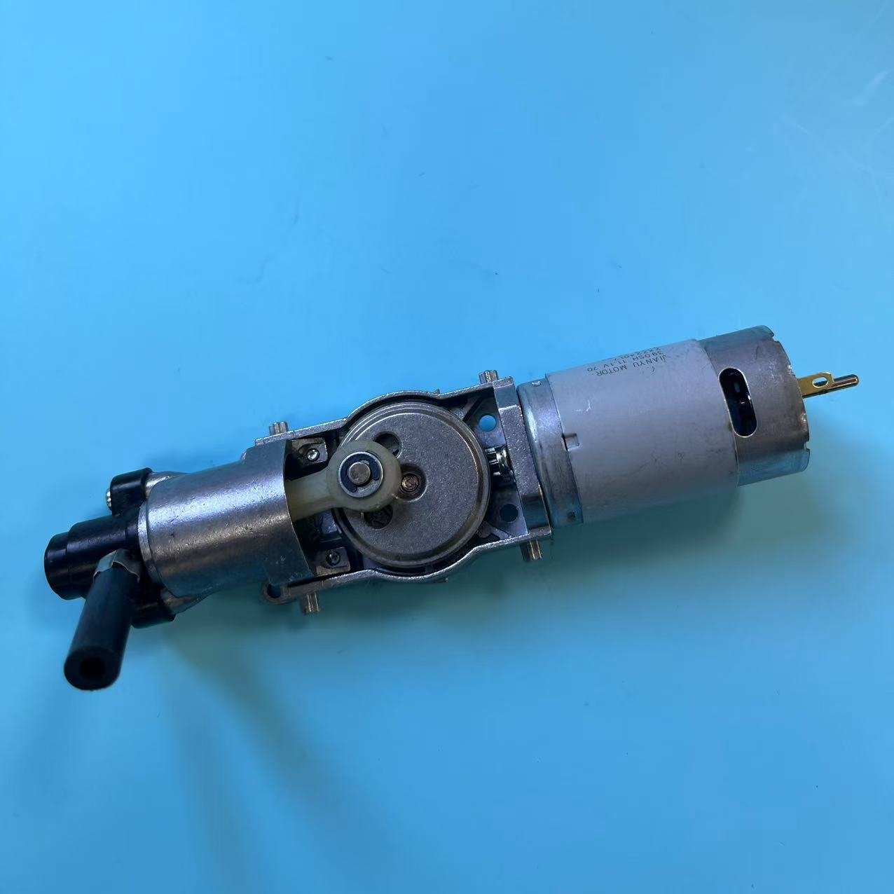 c8938a96f3e3bb8fbf6e56e5ef34b5