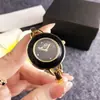 Reloj Moda Retro Compacto y Exquisito Estilo Pulsera para Mujer Simple y Elegante Reloj para Chicas de Secundaria y Preparatoria Regalo de Cumpleaños