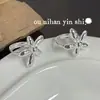Set de pendientes y anillo de flor lisa de plata de ley S925 Omnihang para mujer, brazaletes de pétalos dulces y de moda y anillo abierto