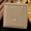 Bestseller transfronteiriço: Colar de aço inoxidável com trevo de quatro folhas cravejado de diamantes, conjunto de corrente para clavícula de trevo da sorte ultra brilhante de luxo leve, não desbota