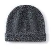 Suave y cómodo gorro de cachemira, estilo nuevo, unisex, gorro casual que cubre las orejas, gorro de punto moderno, gorro para clima frío al aire libre