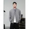 Camisa suéter xadrez patchwork falsa de duas peças para homens, jovem moderna, cor sólida, suéter cardigã versátil, camisa base