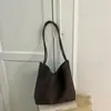 Bolsa de Palha Tecida Estilosa Xiaomi Retro Chegada Nova Outono 2026 Grande Capacidade para o Dia a Dia Ombro Único Moda Casual Bolsa Mãe-Filho
