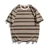 Camiseta Rayada para Hombre, Nueva Marca de Moda Estilo Americano, Algodón Cuello Redondo, Holgada Casual Estilo Hong Kong Manga Corta, Modelo Nuevo de Verano Ins
