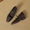 Sapatos Mary Jane Rasos Quadrados Retrô com Laço para Mulheres com Tira Elástica, Slip-On Salto Bloco Estilo Francês, Sapatos Marrons para o Dia a Dia