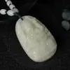 Pingente de Jade Hetian com a Divindade Guardiã do Signo do Cavalo, Adequado para Homens e Mulheres