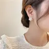 Estilo Ins Simples Estilo Coreano Brincos de Flor Pérola Brincos de Flor Parafuso Piercing Bola Doce Brincos de Pérola