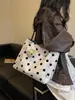 Bolso Tote Transfronterizo de Nuevo Estilo con Puntos Ondulados Suaves y Correa de Hombro Versátil Tejida, Bolso de Mano de Gran Capacidad para Estudiantes que Asisten a Clase