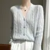 Nuevo cárdigan de cachemir y seda suave y cómodo para otoño e invierno para mujer con cuello en V y diseño trenzado, abrigo elegante y rejuvenecedor