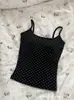 Camisola para chica con estampado de lunares y espalda cruzada con copas, corte ajustado, adecuada para llevar sola o debajo de otra prenda