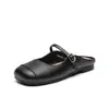Novos Chinelos Meio Aberto com Biqueira Fechada para Mulheres 2026, Estilo Coreano Fada Gentil Macio Plano Casual Slip-On Sapatos Femininos