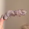 Acessórios de cabelo elegantes e sofisticados: grampos de cabelo para dar volume, presilhas de garra, presilhas verticais, presilhas de laço, presilhas banana, presilhas torcidas doces e estilosas