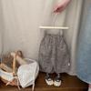 Calça Infantil Estilosa Primavera e Outono 2025 Nova Calça Lanterna Floral para Bebê Calça Cenoura Solta Infantil Estilo Mori