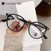 Novos Óculos com Armação Fotocromática Anti-Luz Azul, Modernos, Podem Ser Equipados com Lentes de Grau, Versáteis e Retrô, Essenciais para um Look Natural