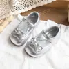 Zapatos de Cuero para Niñas 2026 Primavera y Otoño Nueva Moda Elegantes Antideslizantes Zapatos de Princesa Boca Baja Zapatos Mary Jane para Niñas