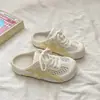 Meias-pantufas respiráveis de bico fechado para mulheres 2026 Verão Novo Estilo Coreano Preguiçoso Casual Sapatos Femininos Modernos Bico Redondo Sapatos para Exterior