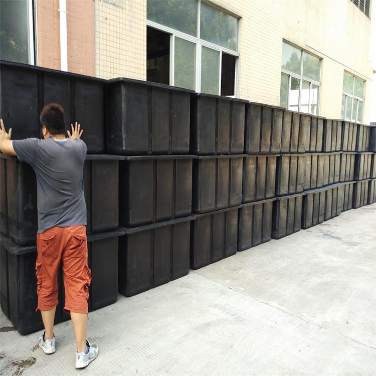 11917992765_862064051