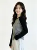 Ins diseño estilo coreano contraste blanco y negro manga raglán cuello redondo camiseta mujer 2026 otoño holgada adelgazante top